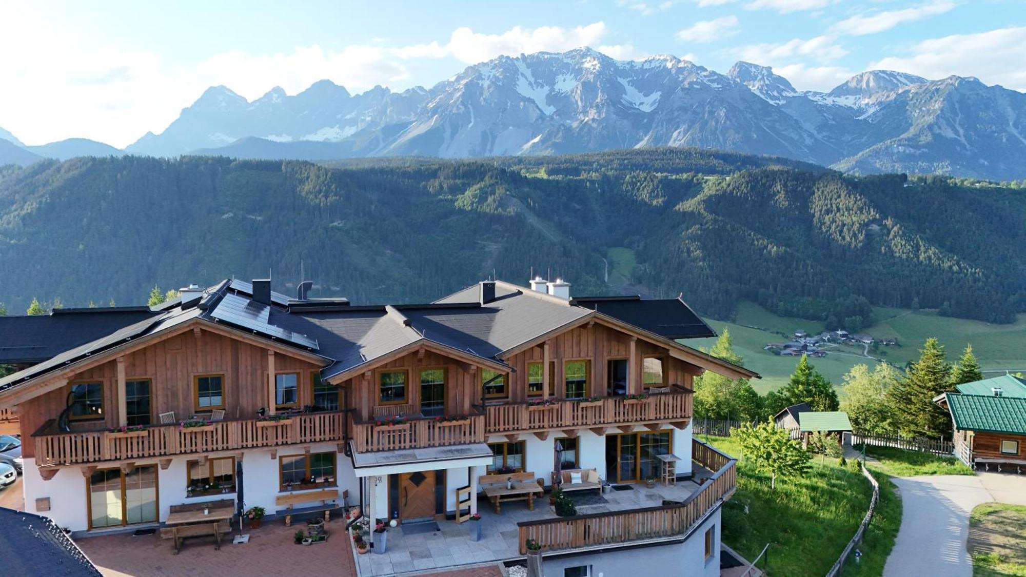 La Montana - Ski & Hiking Lodge Schladming Εξωτερικό φωτογραφία