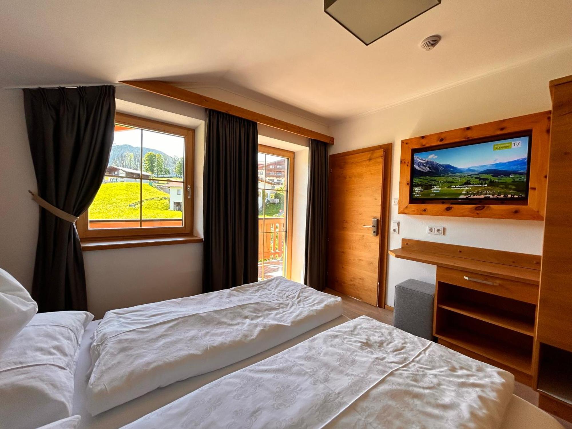 La Montana - Ski & Hiking Lodge Schladming Εξωτερικό φωτογραφία